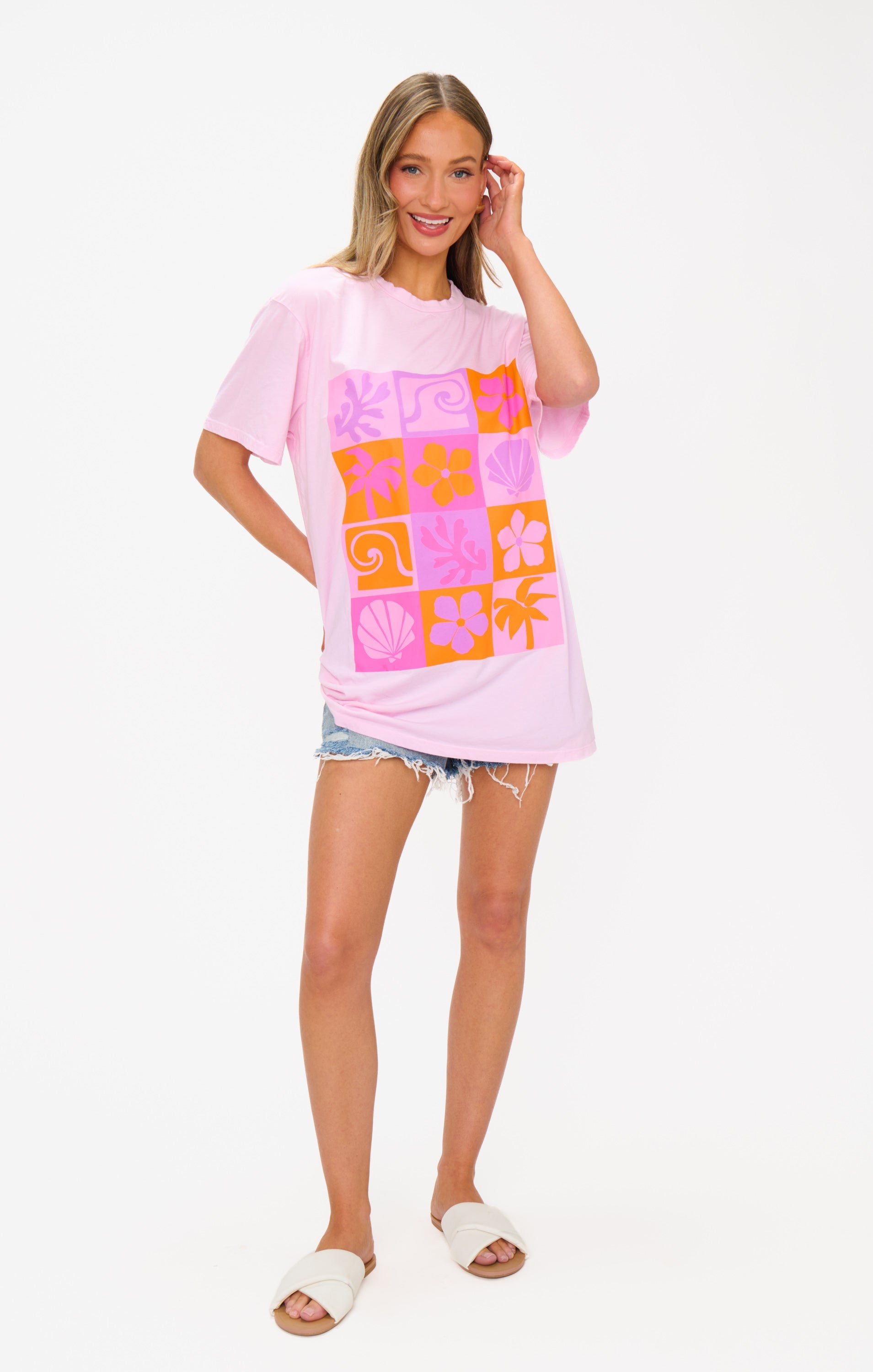 24 Hour Tee ~ Pink Daisy Graphic